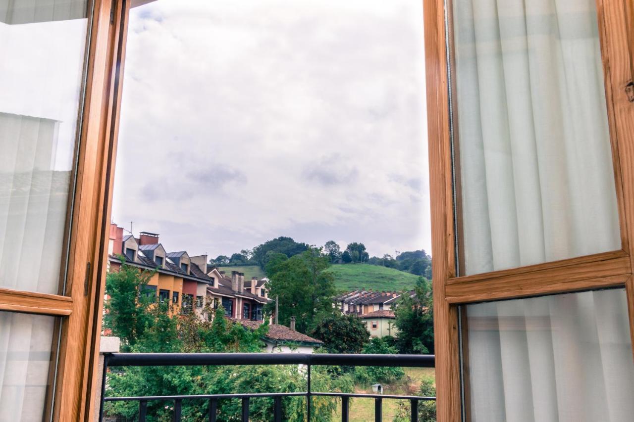 Hotel Plaza Onís Εξωτερικό φωτογραφία