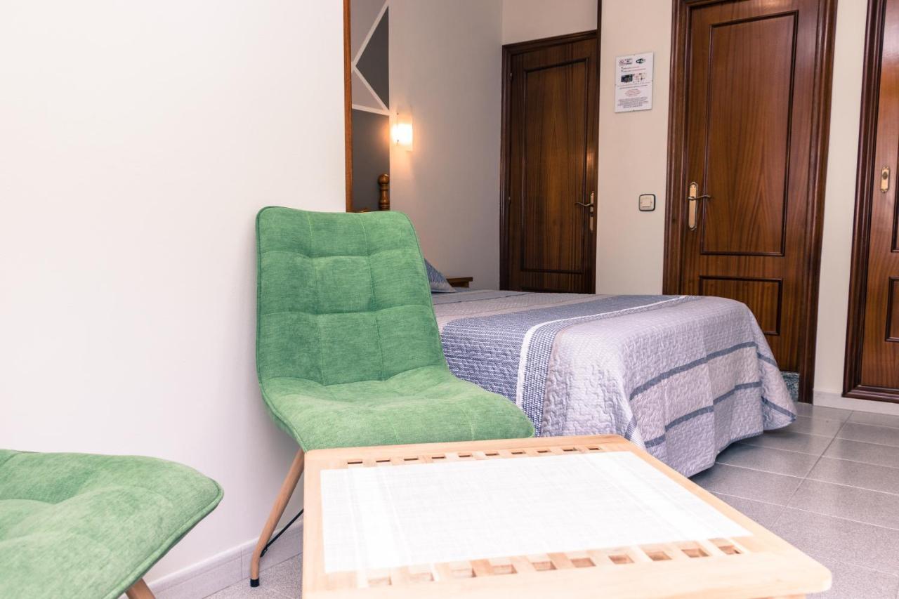 Hotel Plaza Onís Εξωτερικό φωτογραφία