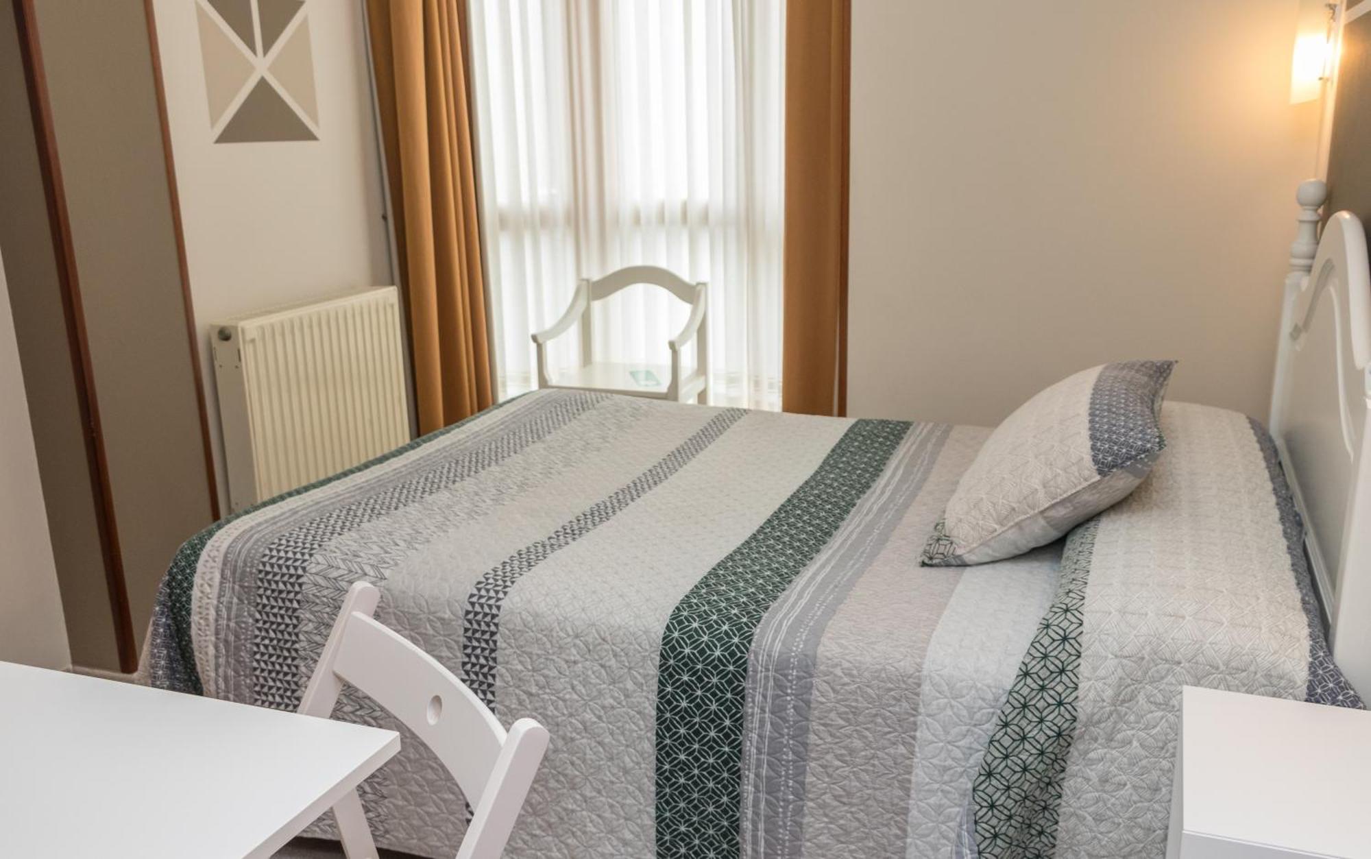 Hotel Plaza Onís Εξωτερικό φωτογραφία