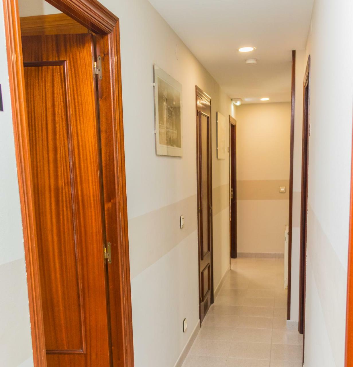 Hotel Plaza Onís Εξωτερικό φωτογραφία