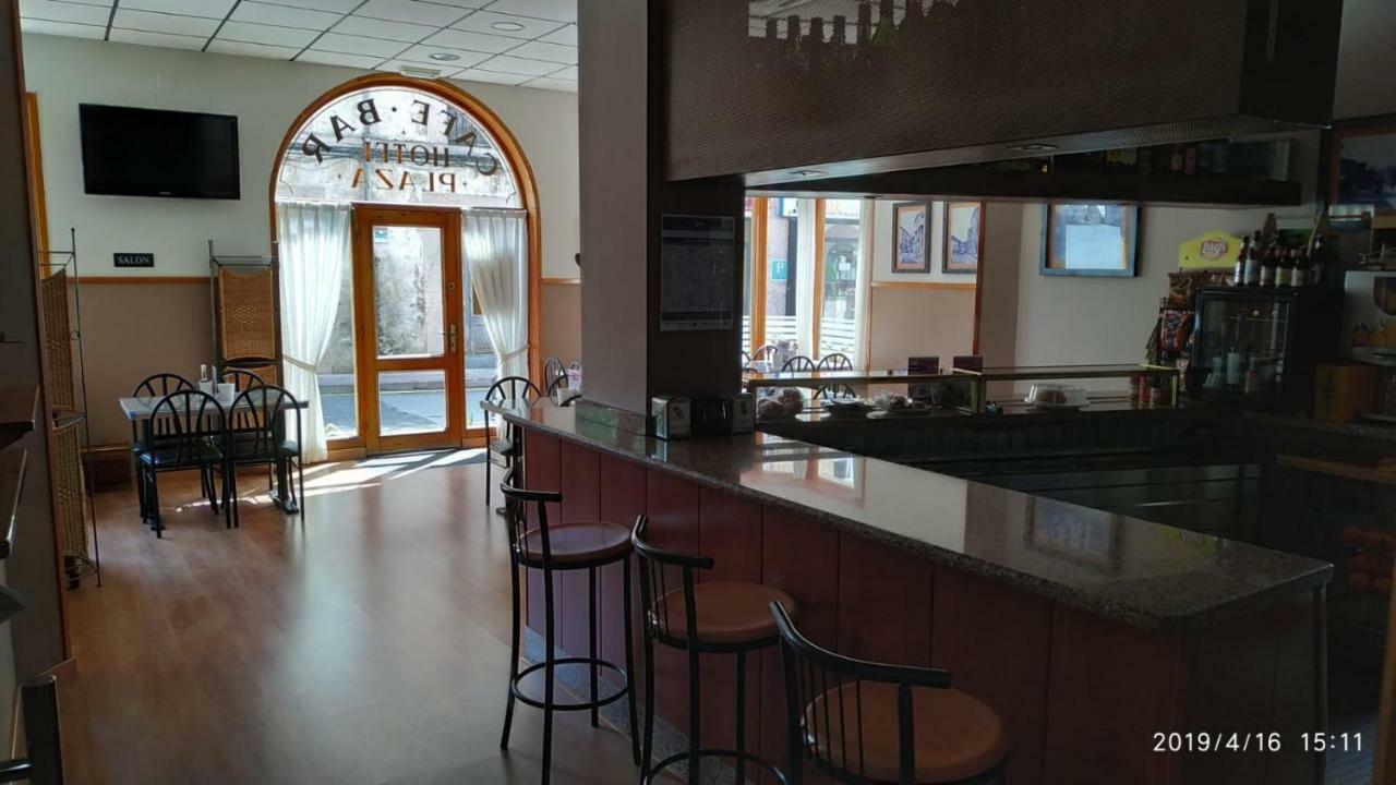 Hotel Plaza Onís Εξωτερικό φωτογραφία